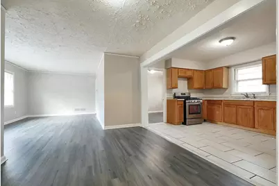 2576 Wood Valley Drive, East Point, GA 30344 - Photo 9