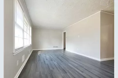 2576 Wood Valley Drive, East Point, GA 30344 - Photo 5