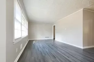 2576 Wood Valley Dr, East Point, GA 30344 - Photo 5