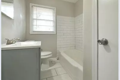 2576 Wood Valley Drive, East Point, GA 30344 - Photo 17