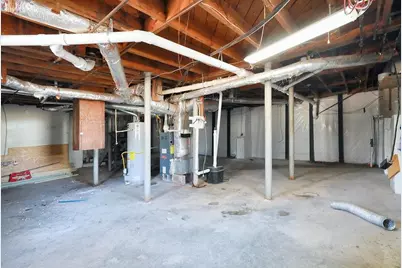 2576 Wood Valley Drive, East Point, GA 30344 - Photo 25