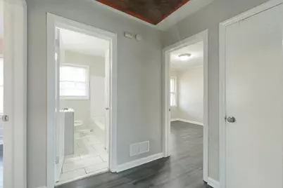 2576 Wood Valley Drive, East Point, GA 30344 - Photo 15