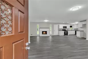 5521 E Wind Dr SW, Lilburn, GA 30047 - Photo 5