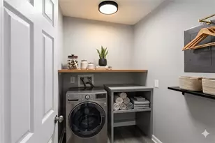 5521 E Wind Dr SW, Lilburn, GA 30047 - Photo 17