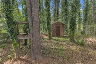 5521 E Wind Dr SW, Lilburn, GA 30047 - Photo 43