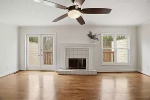 2600 Holcomb Springs Dr, Alpharetta, GA 30022 - Photo 13