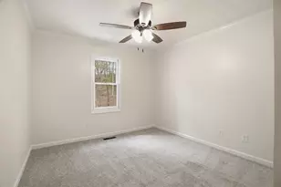 2600 Holcomb Springs Dr, Alpharetta, GA 30022 - Photo 21