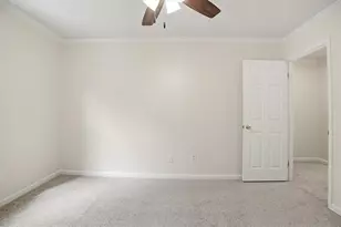 2600 Holcomb Springs Dr, Alpharetta, GA 30022 - Photo 25