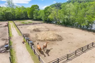 9335 Huntcliff Trce, Atlanta, GA 30350 - Photo 105