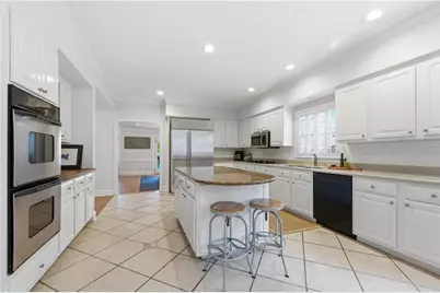 3812 Glen Arbor Court NE, Brookhaven, GA 30319 - Photo 15