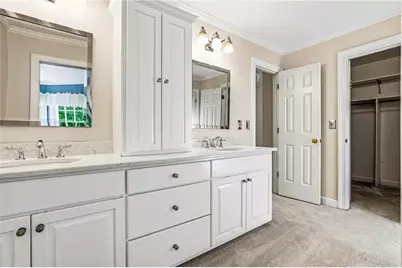 1664 Holly Lake Circle, Snellville, GA 30078 - Photo 11