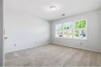 1664 Holly Lake Circle, Snellville, GA 30078 - Photo 13