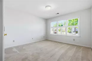 1664 Holly Lake Circle, Snellville, GA 30078 - Photo 13