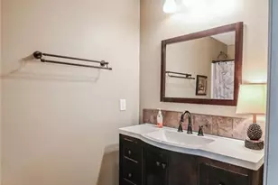 909 Old Barker Pl, Loganville, GA 30052 - Photo 37