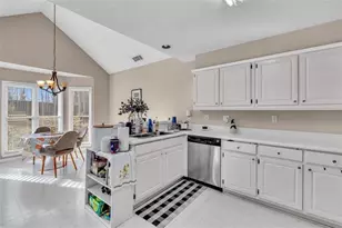 111 Overlook Heights Way, Stockbridge, GA 30281 - Photo 17