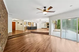 331 Ridgewater Dr, Marietta, GA 30068 - Photo 13