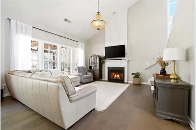 943 Bendleton Dr, Woodstock, GA 30188 - Photo 3