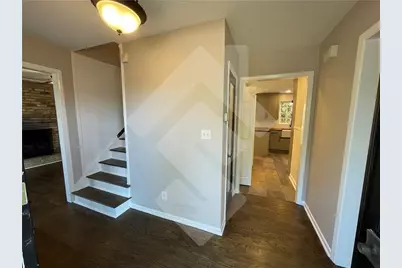 9935 La View Circle, Roswell, GA 30075 - Photo 3