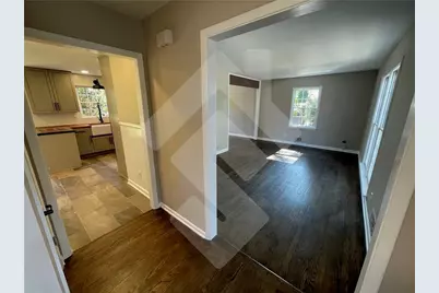 9935 La View Circle, Roswell, GA 30075 - Photo 7