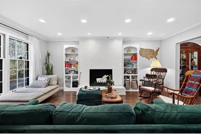 571 Tahoe Circle, Stone Mountain, GA 30083 - Photo 11