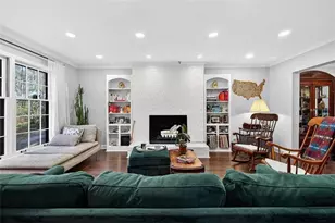 571 Tahoe Cir, Stone Mountain, GA 30083 - Photo 11