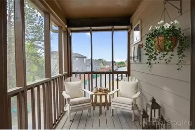 555 Ridge View Crossing, Woodstock, GA 30188 - Photo 3