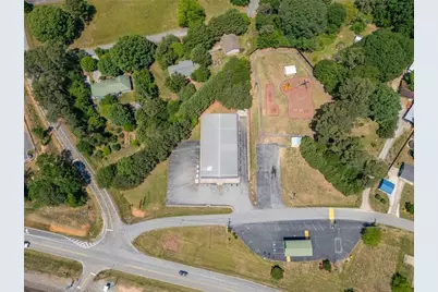 155 S Grant Street, Alto, GA 30510 - Photo 3