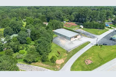 155 S Grant Street, Alto, GA 30510 - Photo 3