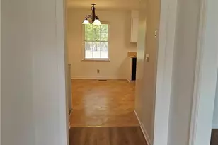 3829 Bobby Ct, Macon, GA 31216 - Photo 3