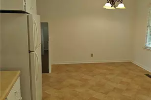 3829 Bobby Ct, Macon, GA 31216 - Photo 9