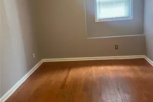 1411 Vintage Pointe Dr, Lawrenceville, GA 30044 - Photo 3