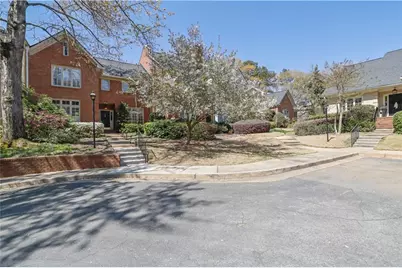 2 Paces West Terrace NW, Atlanta, GA 30327 - Photo 35