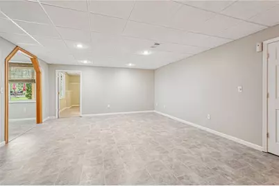 2792 Cliffview Drive SW, Lilburn, GA 30047 - Photo 43