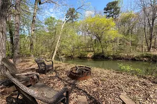 2792 Cliffview Dr SW, Lilburn, GA 30047 - Photo 81