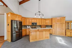 2792 Cliffview Dr SW, Lilburn, GA 30047 - Photo 13