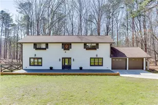 5984 Dolvin Ln, Buford, GA 30518 - Photo 5