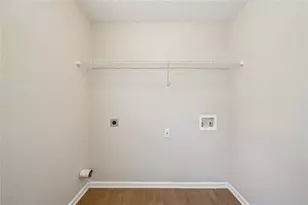 5472 Skylar Creek Ln NE, Buford, GA 30518 - Photo 13