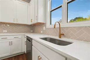 545 Cresentry Brook, Smyrna, GA 30082 - Photo 13