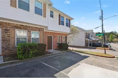 3604 Ginnis Road SW #6, Atlanta, GA 30331 - Photo 3