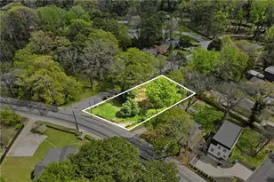 263 W Lake Ave NW, Atlanta, GA 30314 - Photo 1