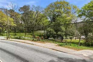 263 W Lake Ave NW, Atlanta, GA 30314 - Photo 3