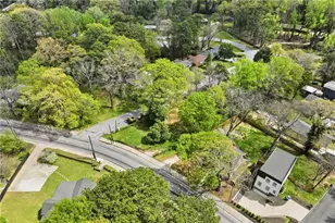 263 W Lake Ave NW, Atlanta, GA 30314 - Photo 11