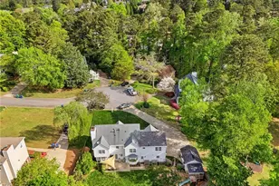 2116 Candlewood Ct NE, Marietta, GA 30066 - Photo 3