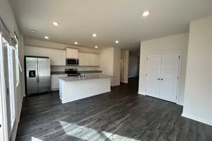 1253 Cades Walk, Lawrenceville, GA 30045 - Photo 5