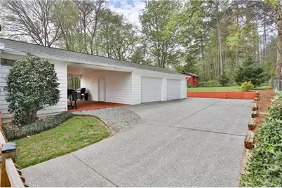 111 Little Brook Drive, Woodstock, GA 30188 - Photo 27