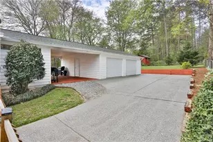 111 Little Brook Dr, Woodstock, GA 30188 - Photo 27