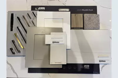 2737 Hallwood Lane, Suwanee, GA 30024 - Photo 3