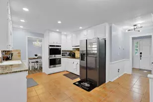 466 Hickory Hills Dr, Stone Mountain, GA 30083 - Photo 11