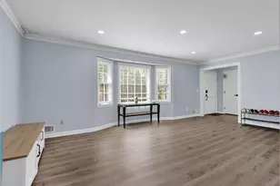 466 Hickory Hills Dr, Stone Mountain, GA 30083 - Photo 5