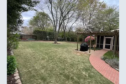 4604 Karls Gate Drive, Marietta, GA 30068 - Photo 3